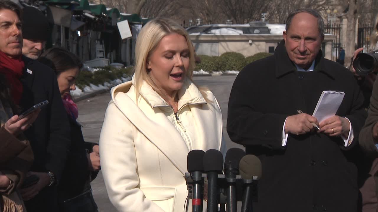 Karoline Leavitt Condemns Celebrities’ Hypocrisy Over ICE Activism