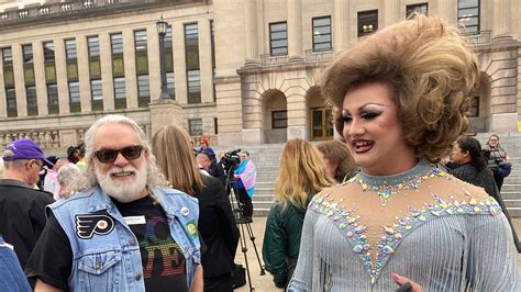 Federal Judge Overturns Texas Law Banning Drag Performances Near Children